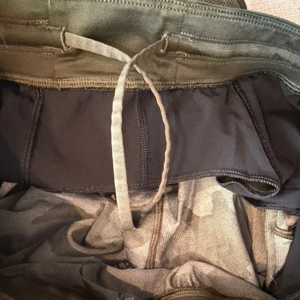 Lululemon T.H.E. Short 9